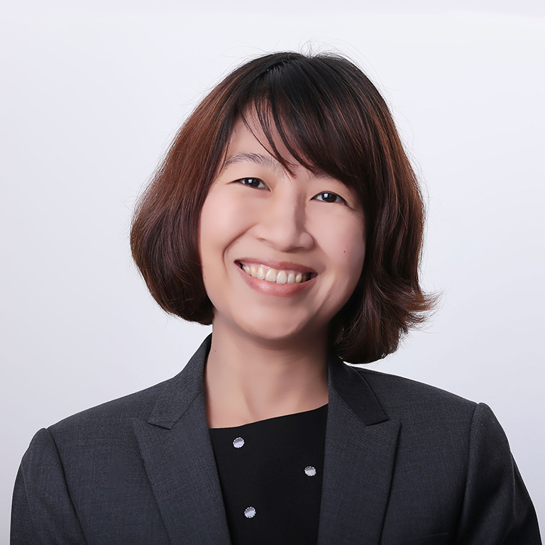 นางนฤมล เกิดผล