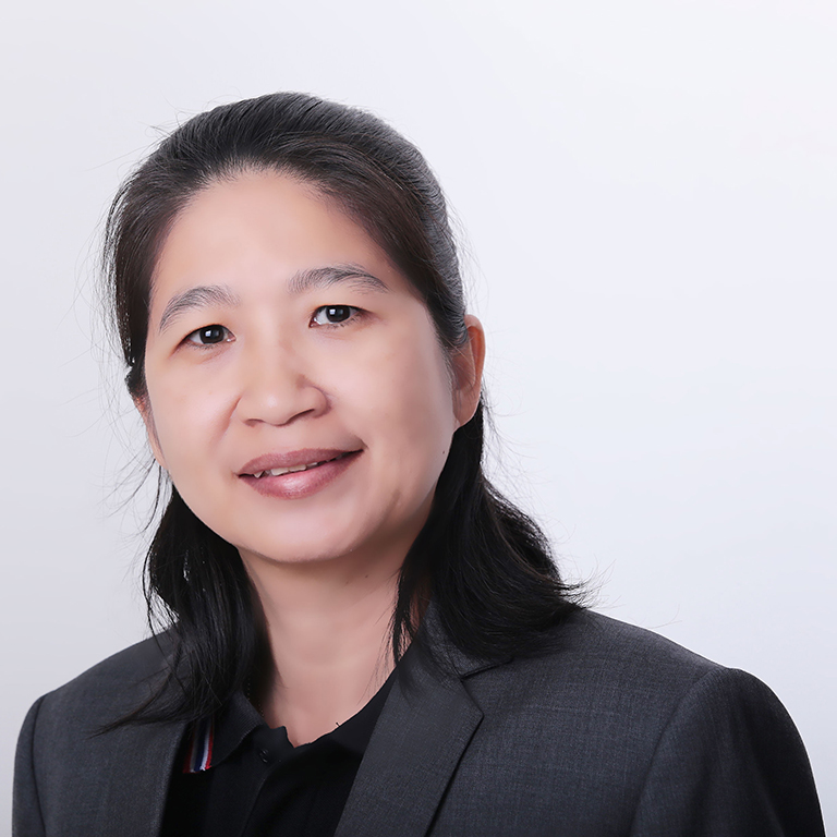 นางสาวผกาวรรณ แก้วทับทิม