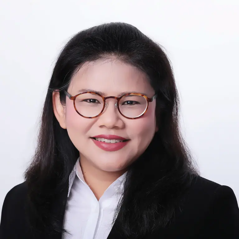 รศ.ดร.กนกพร นาคทับที