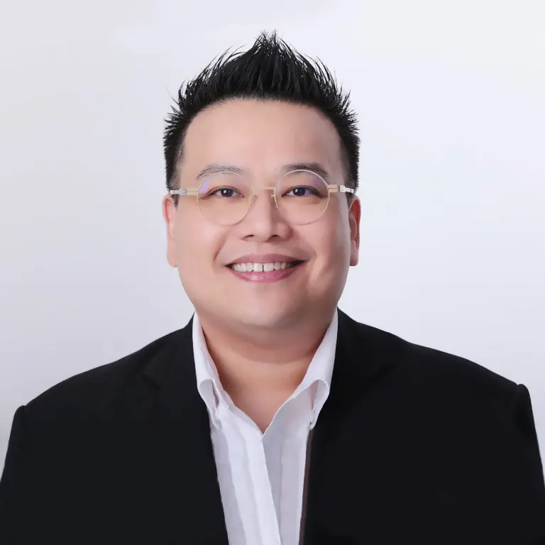 รศ.ดร.วิพุธ อ่องสกุล