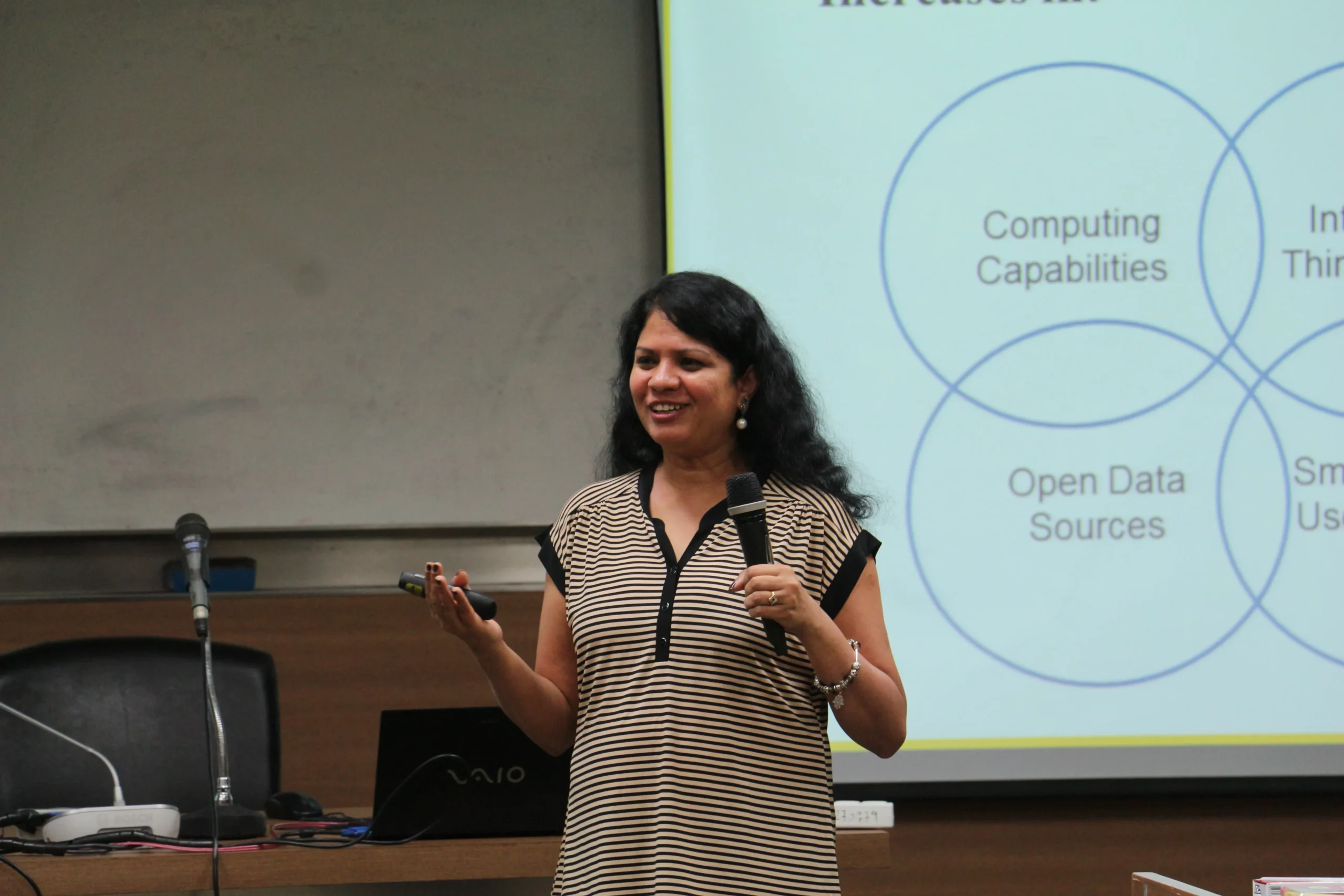 Research Seminar Laskshmi Iyers