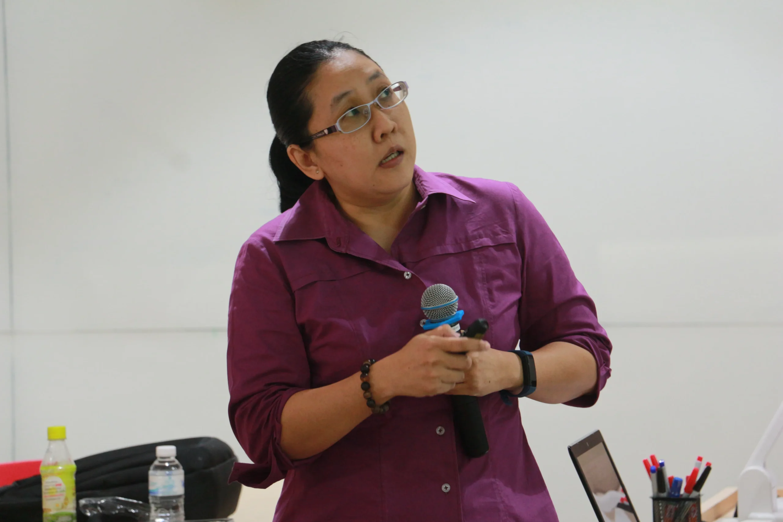 Brown Bag Seminar Kessara Kanachanpoom